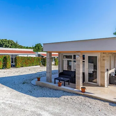 Semesterbostad Luxury Premium-2 By Interhome *